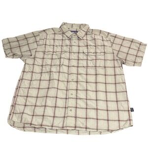 Patagonia Mens XL Plaid Short Sleeve Button Up Shirt Nylon‎ Blend Outdoor
